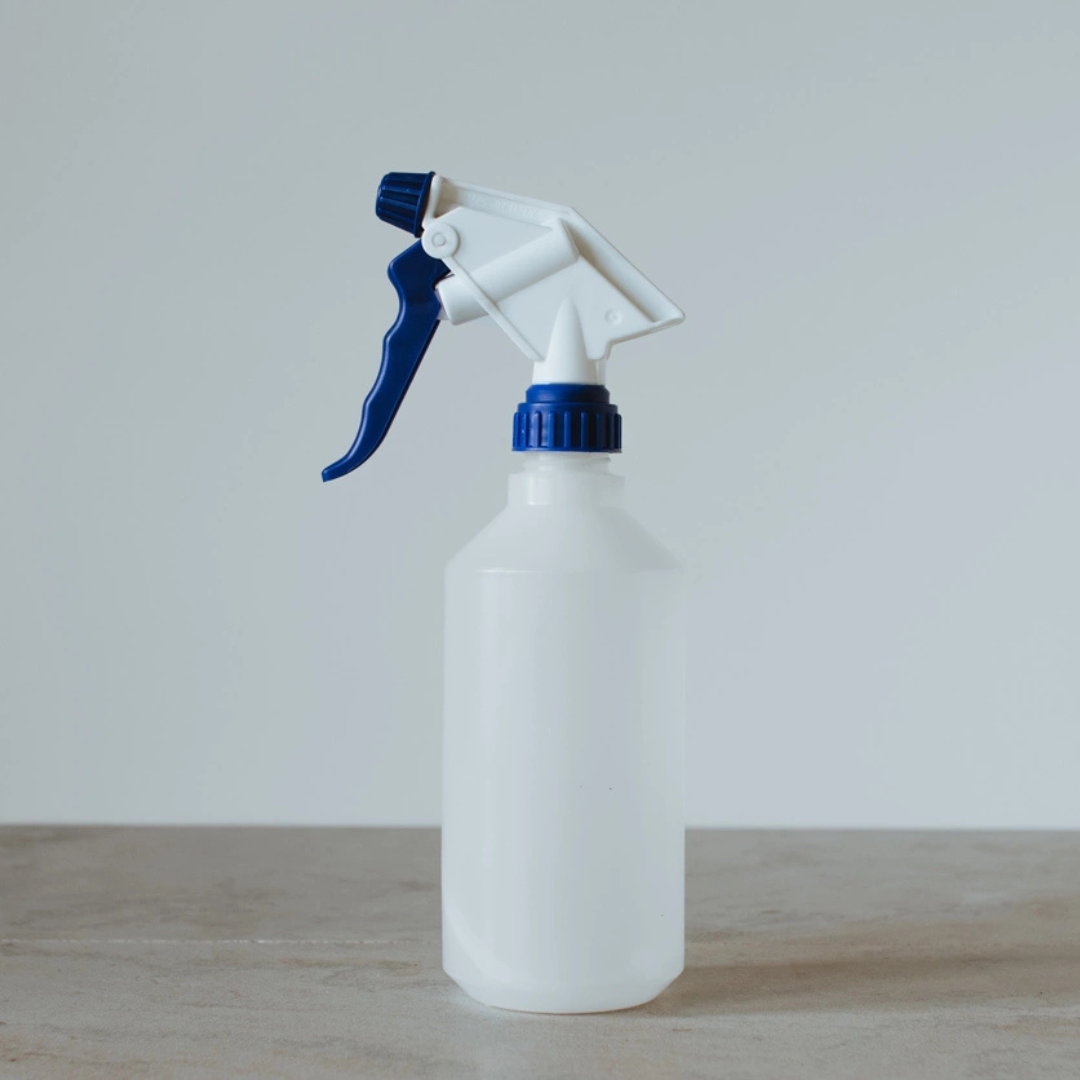 Sprayflaske til desinfektion